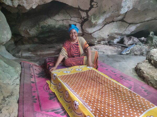 A Unique Massage and Body Scrub in Our Secluded Tiny Cave - Image 2